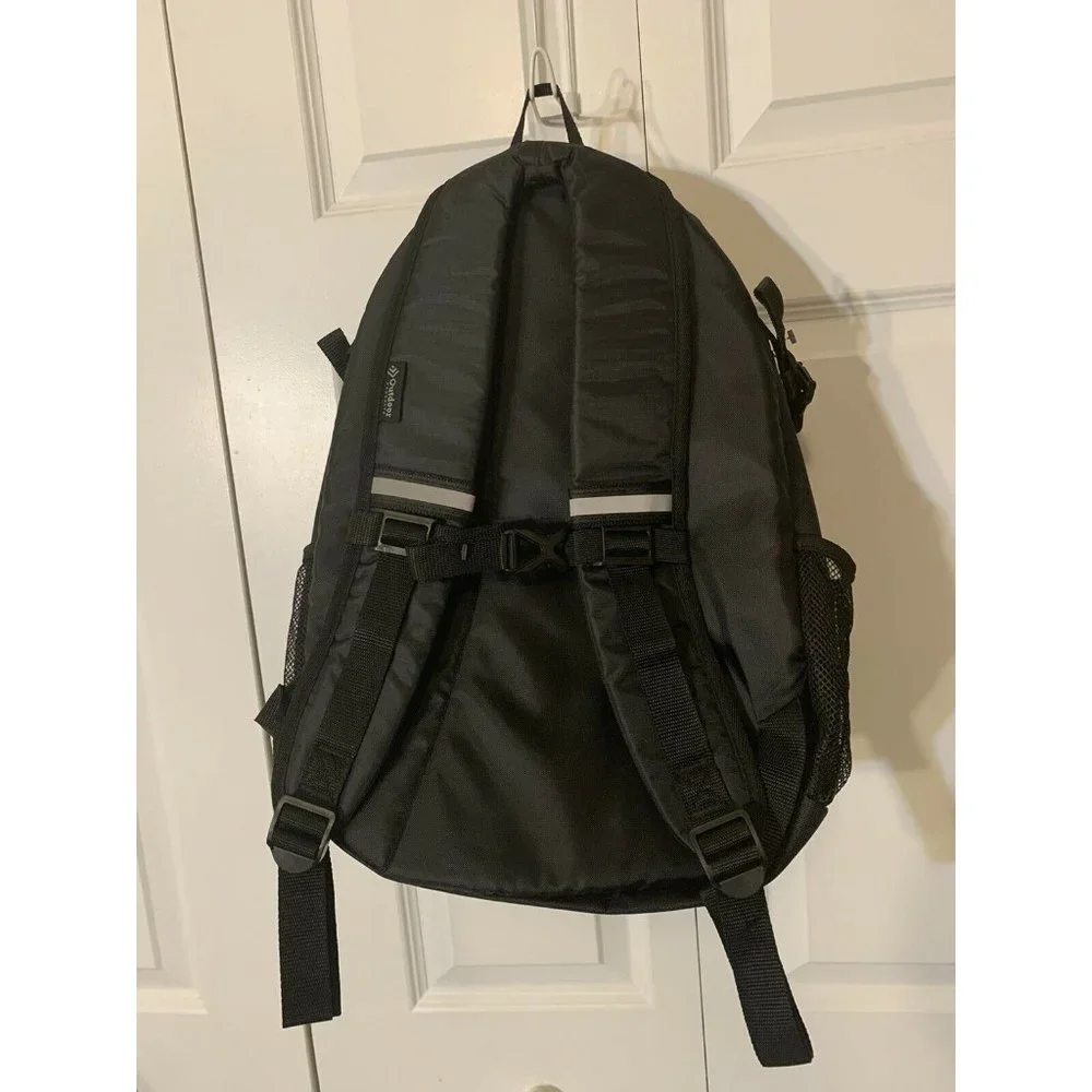 New Outdoor Products Traverse Backpack, Caviar‎ Black Day Pack 25 Liters NWT